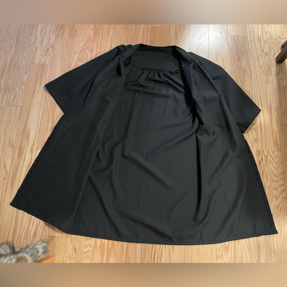 All Black Graduation Ceremony Cap And Gown No Size
